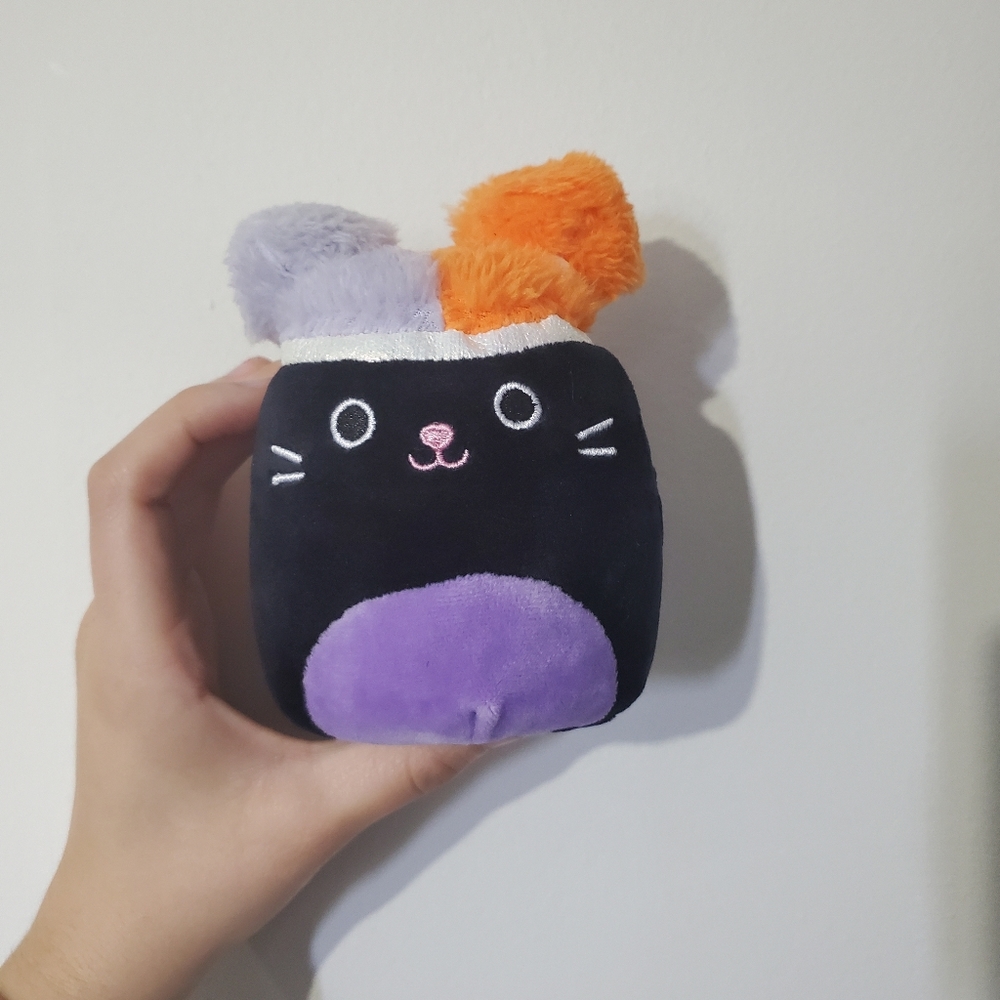 Capsule Halloween Cat Squishmallow